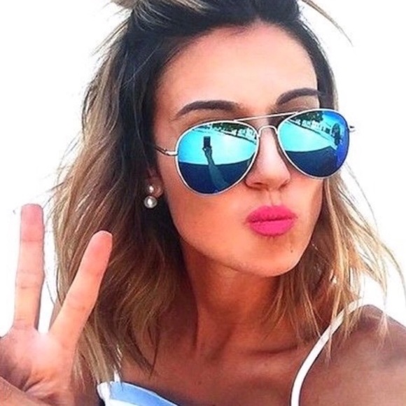 Mirrored Blue Shift Classic Aviator Sunglasses - Picture 4 of 4